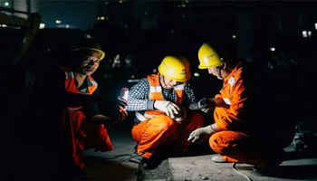 شب کاری قانون کار چیست؟ فرمول محاسبه حقوق و دستمزد آن چیست؟